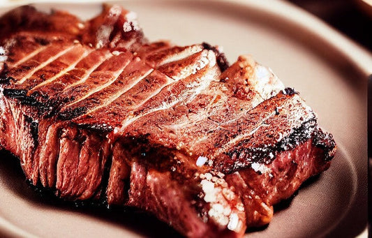 クーベルのステンレスフライパンで「いつもより美味しいステーキ」を焼いてみましょう！